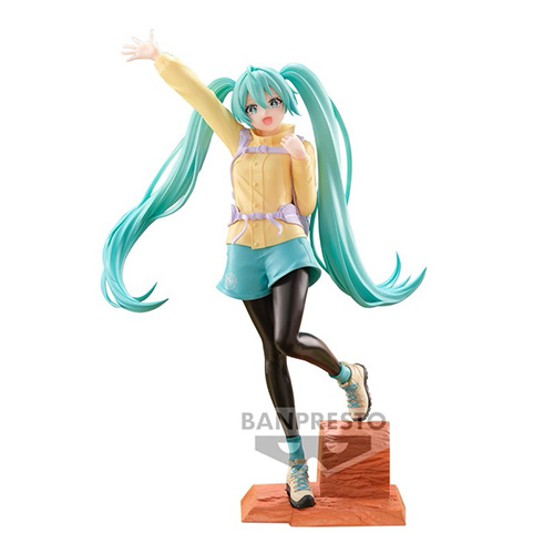 Hatsune Miku Holiday Memories Mountain Climbing (Figurine)(Banpresto)